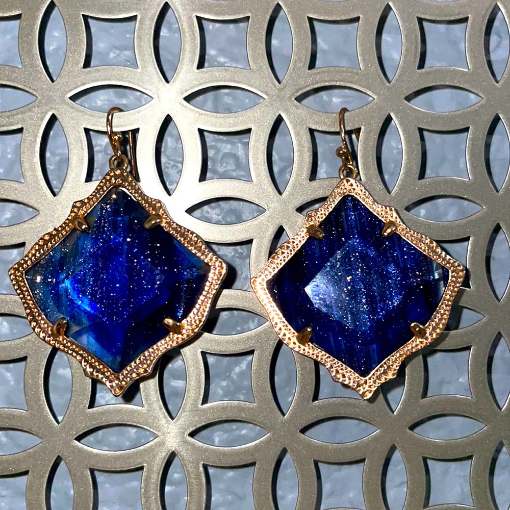 Kendra Scott Kirsten Rose Gold Earrings in Navy Dusted Glass